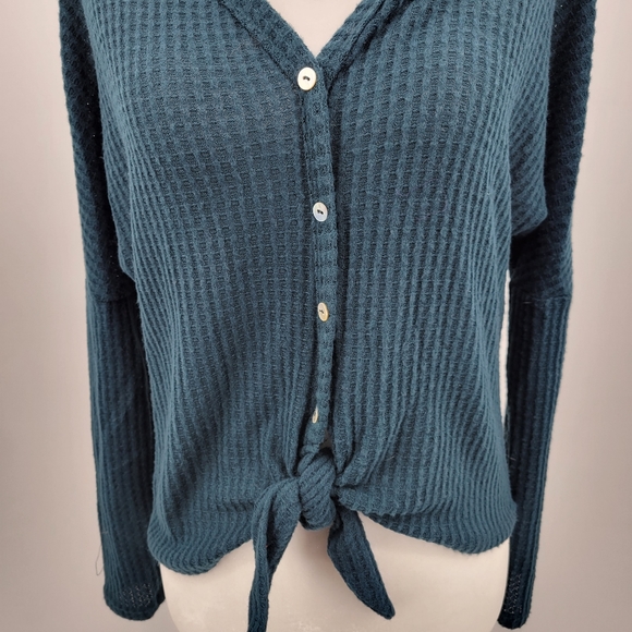 Francesca's ALYA Green Knit Tie Front Top, Size XS - Picture 3 of 12